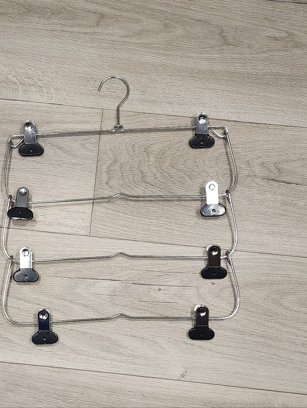 Metal Multi-Tier Pants/Skirt Hanger with Adjustable Clips - Silver